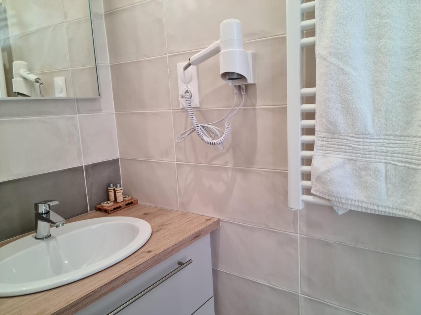 Bleu Outremer Saint-Cast-le-Guildo Cameră foto